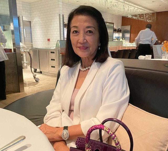 TVB爱回家清洁工嫁前东华总理婚后极低调，搭小巴出铜锣湾零富婆行头！
艺人马海伦