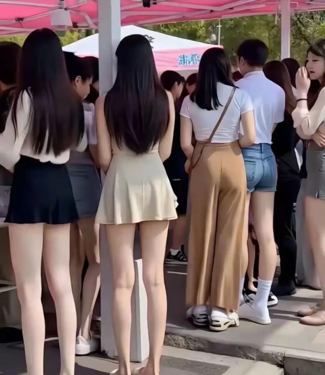 现在的求职这么卷了吗？