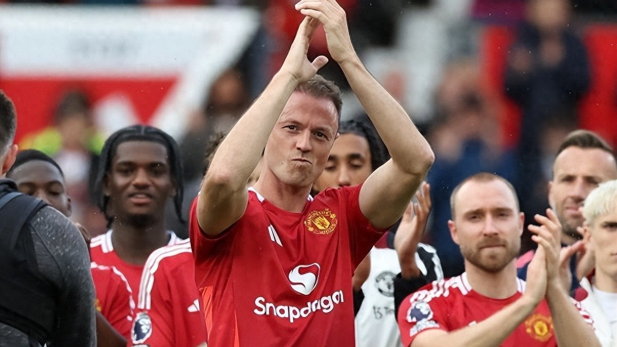 埃文斯辞去曼联青训主管职务，专心去陪伴家人