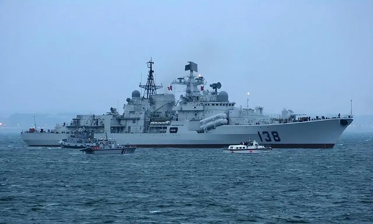 现代级引进时很多人都认为我国是看上了其装备的SSN22日炙反舰导弹，其实，现代级