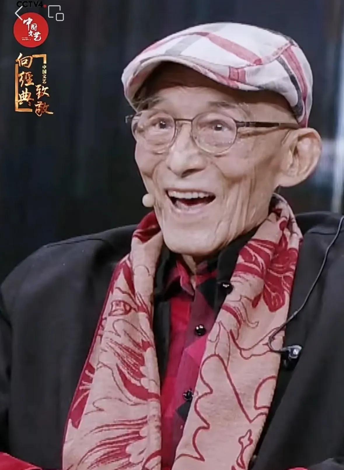 游本昌已经 91岁了，他说：“年初的时候，差不多死了一次了，结果活过来了。”他从