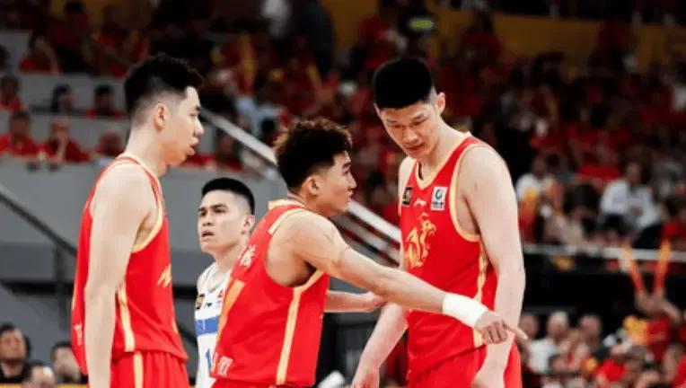 含金量十足，广厦大比分4-2夺得队史首冠
新王登基，精彩的比赛！广厦这几年每次都