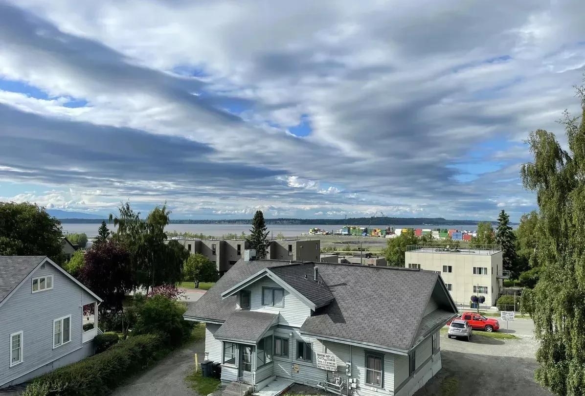 【最新消息：美国将在俄美首脑会晤当天封锁阿拉斯加安克雷奇上空】
华盛顿时间202