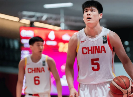 2胜5负排名第13，你给这届U19男篮打几分？

北京时间7月6日，U19中国男