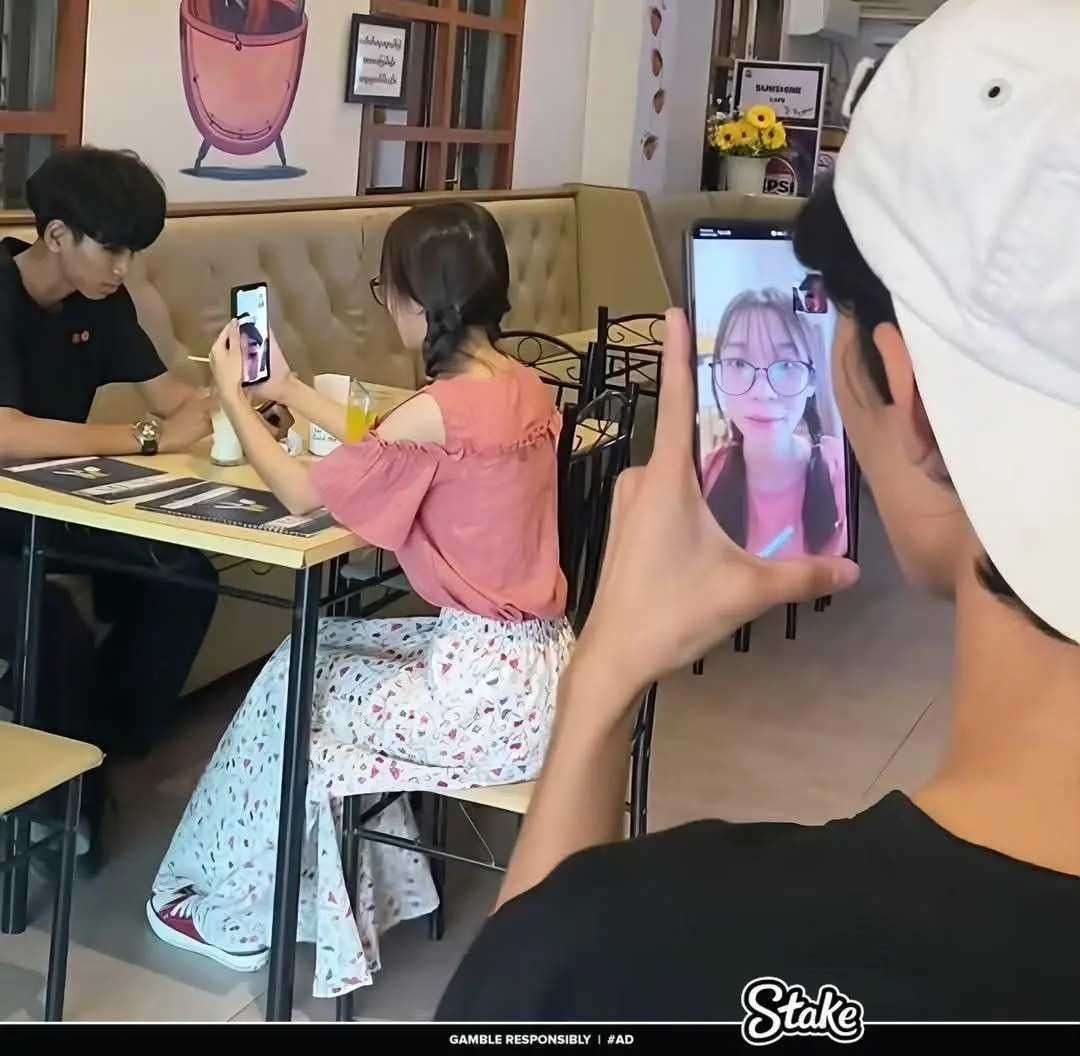 这是悲伤故事，自行脑补。