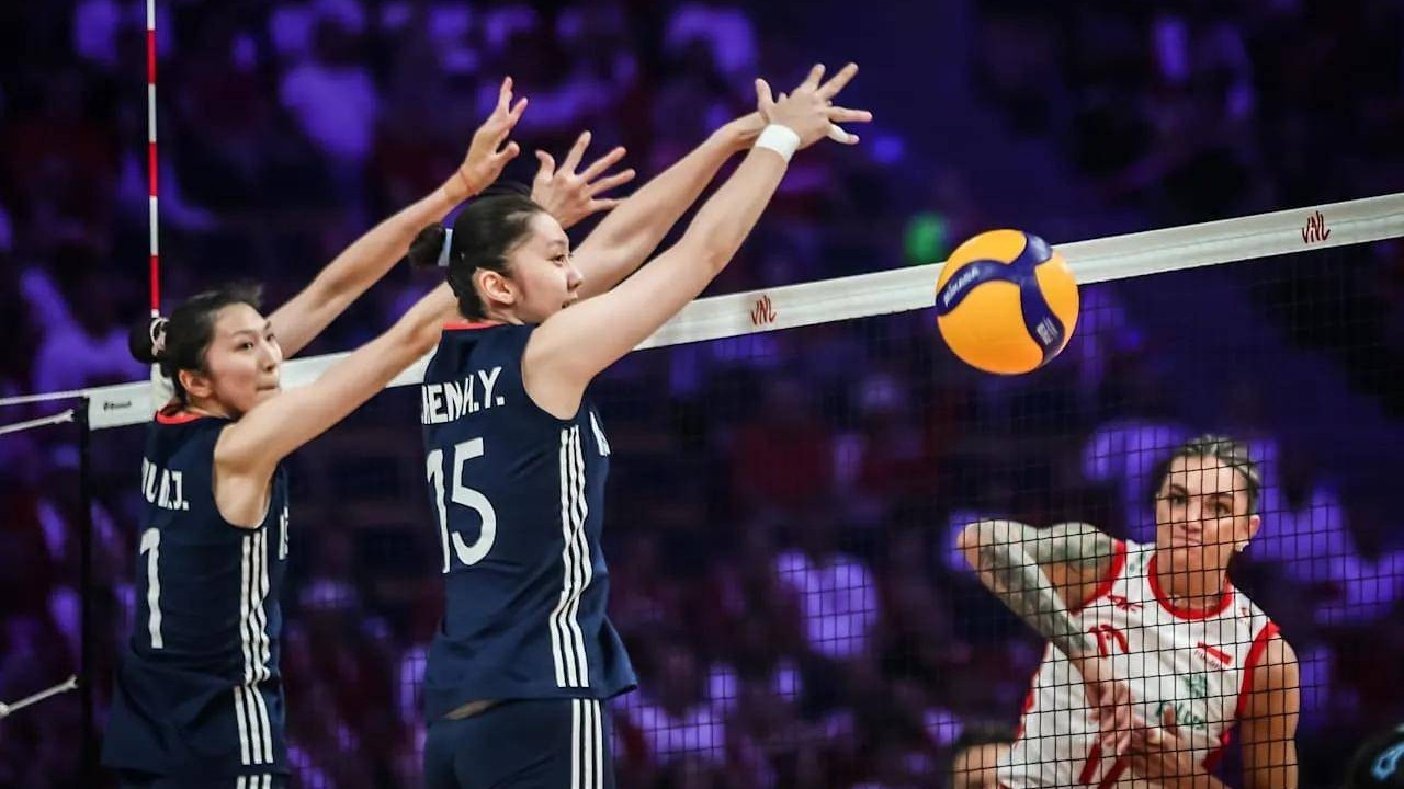 2：3！中国女排被淘汰，吴梦洁25分，赵勇换人惹争议，倪非凡太差