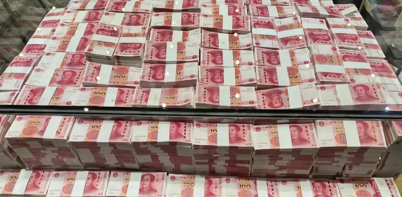 过了今晚你想穷都难，3月最后一天中
你要中1000万，不接就走了