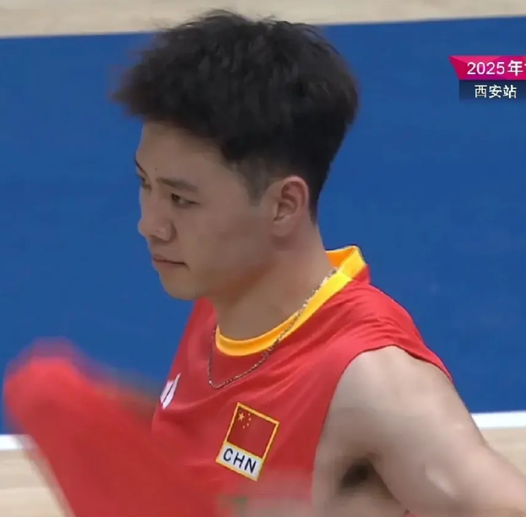 冷静看问题
中国男排零封塞尔维亚可喜可贺，大涨积分提振士气都是收获，不过此时此刻
