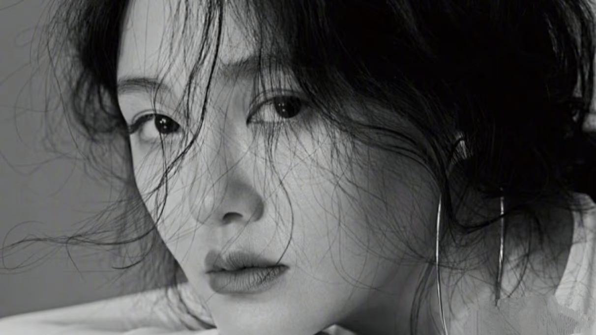 吴佩慈深夜emo发文，大S的生死哲思戳中全网泪点