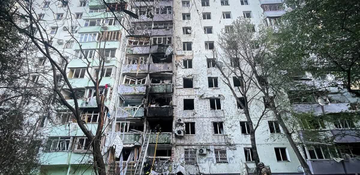 7月12日凌晨，俄罗斯对乌克兰发动大规模袭击，利沃夫、哈尔科夫等多个城市遭到打击