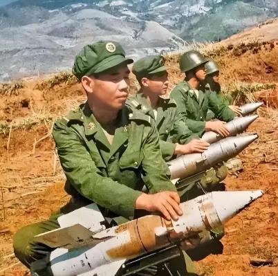当年为了对付苏军的钢铁洪流，我军大量生产了红箭73反坦克导弹。然而，由于生产过多