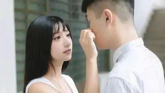 女人要记住，想让男人对你念念不忘，就要懂得这4个“套路”！