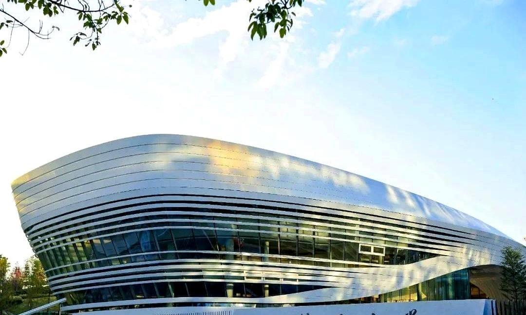 公办新大学！高考生们快来捡漏！
位于粤港澳大湾区核心区域东莞的大湾区大学拟于今年