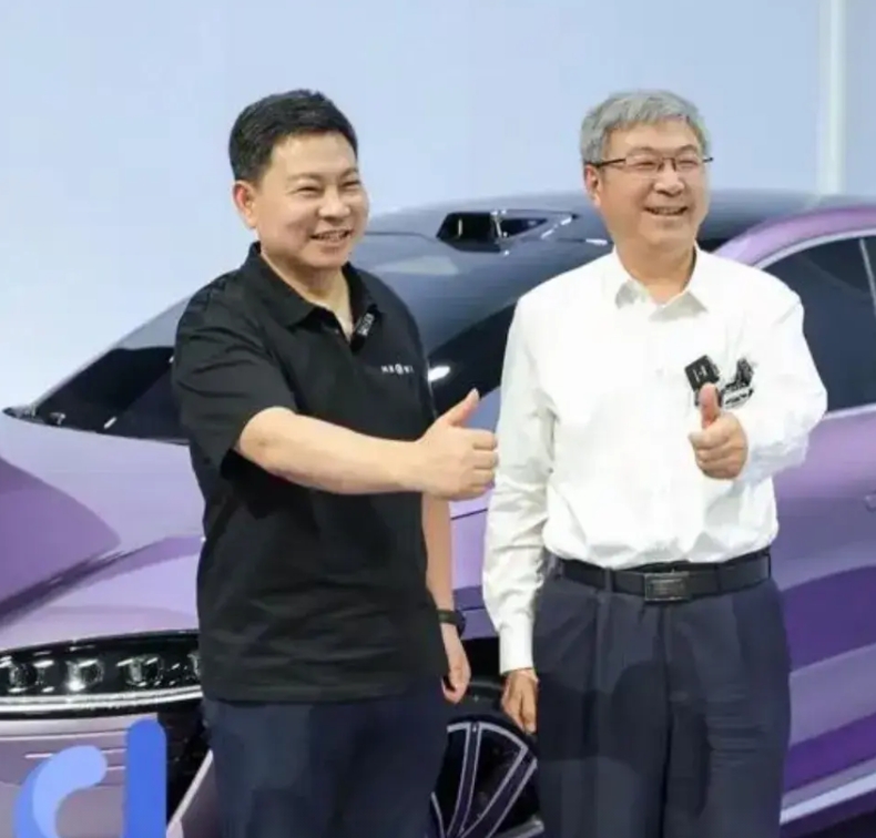 尹同跃为了奇瑞，放下了很多，尹总是很多企业高管应该学习的榜样。去年奇瑞内部因为跟
