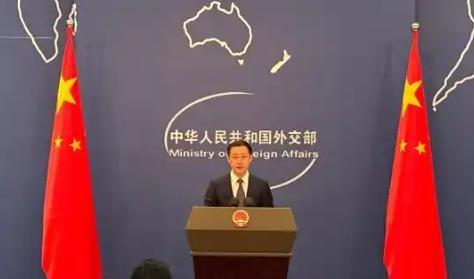为什么中国现在敢和美国硬刚了？说白了，我们从来都没有软弱过！70年前是这样，现在