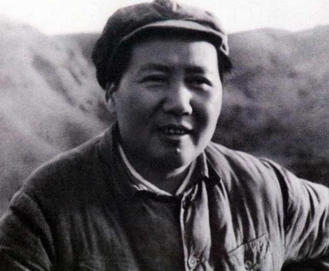 毛主席不用奢侈品
毛主席，1893年出生在湖南韶山冲一个普通的农家。小时候家里不