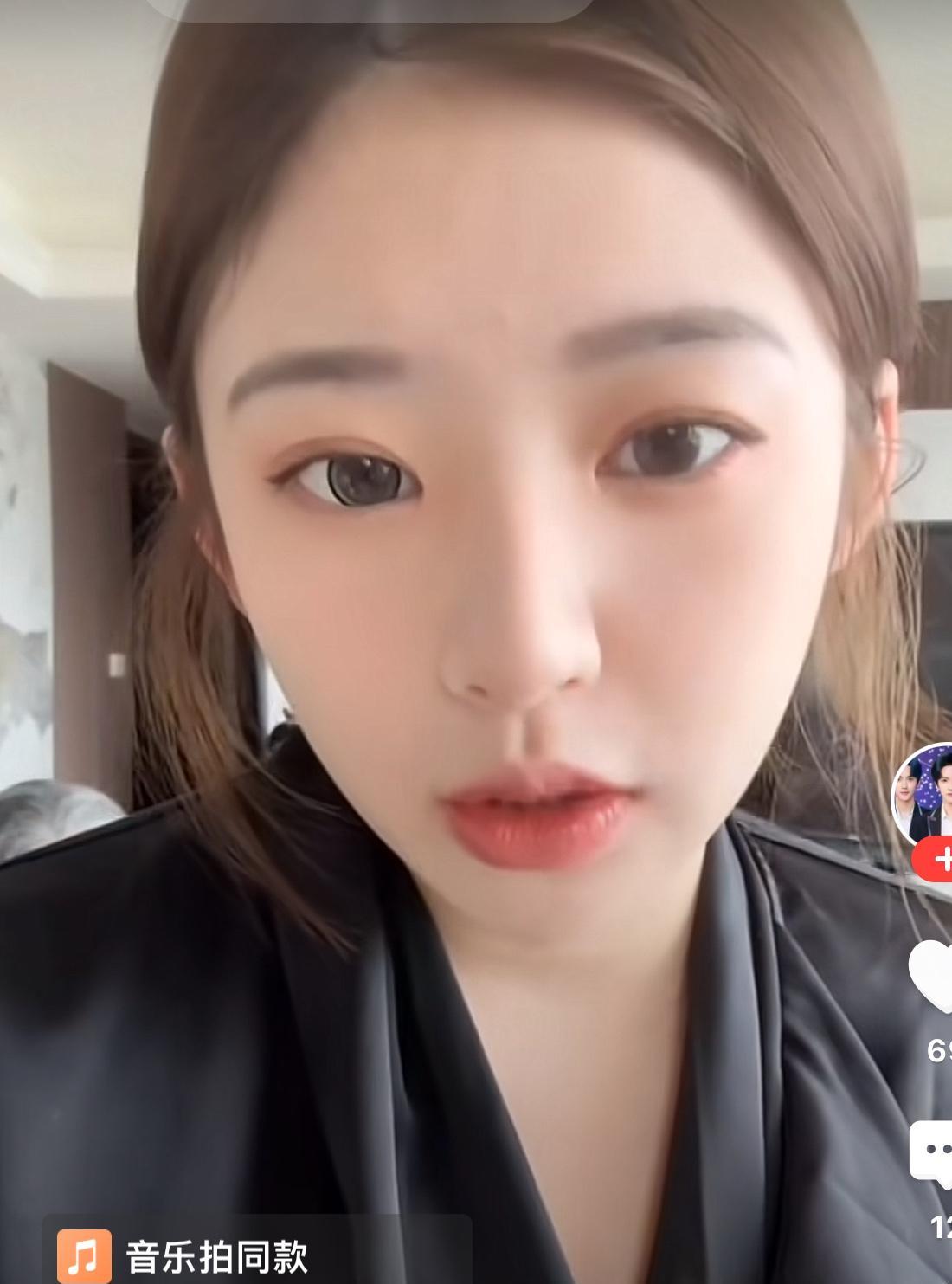 网友批评黄一鸣，不应该把妈妈和姥姥赶走，说“你整天这样，弄的一家人都不开心，何必