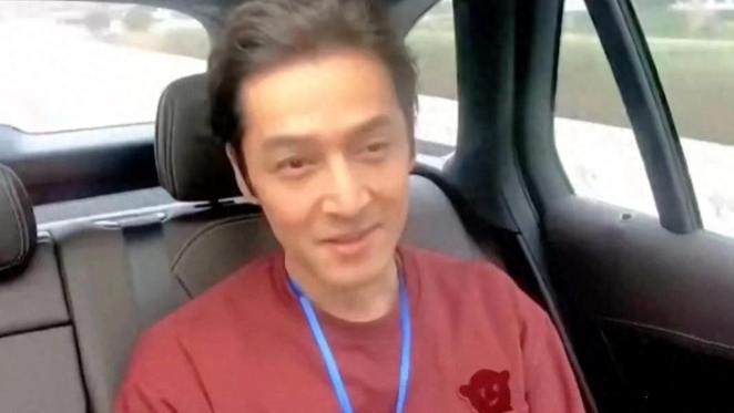父爱如山，绿动未来——胡歌在《一路前行》中的温馨科普与环保之旅