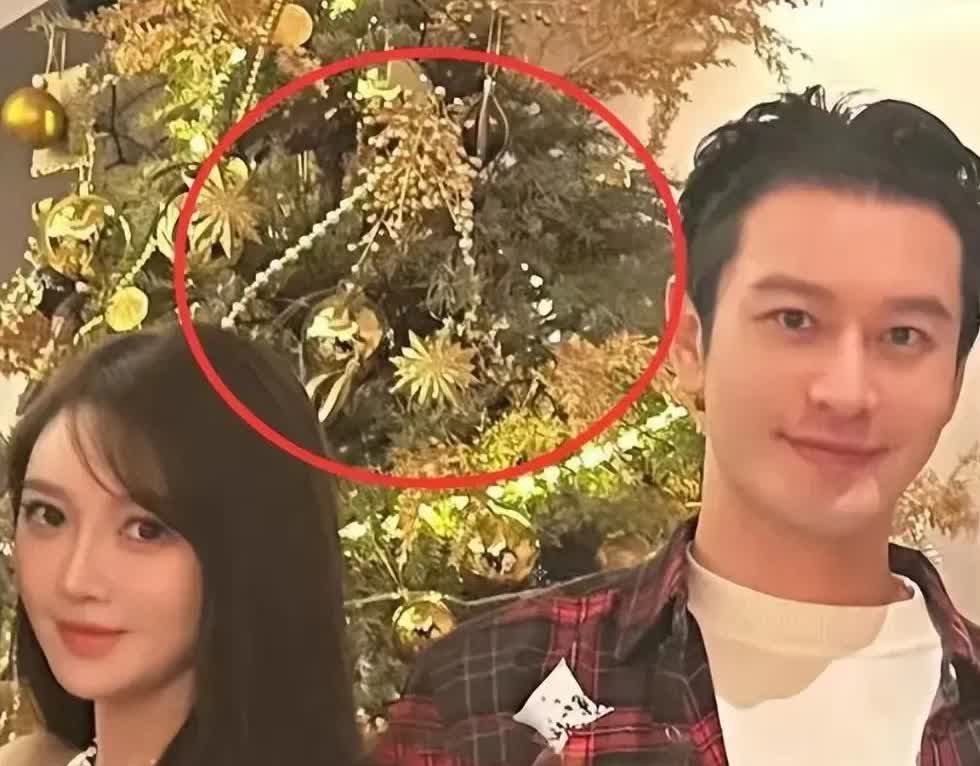 叶珂跟闺蜜聊天，把黄晓明说成“项目”，好多男人和女人看了各种破防，言语间酸死了。