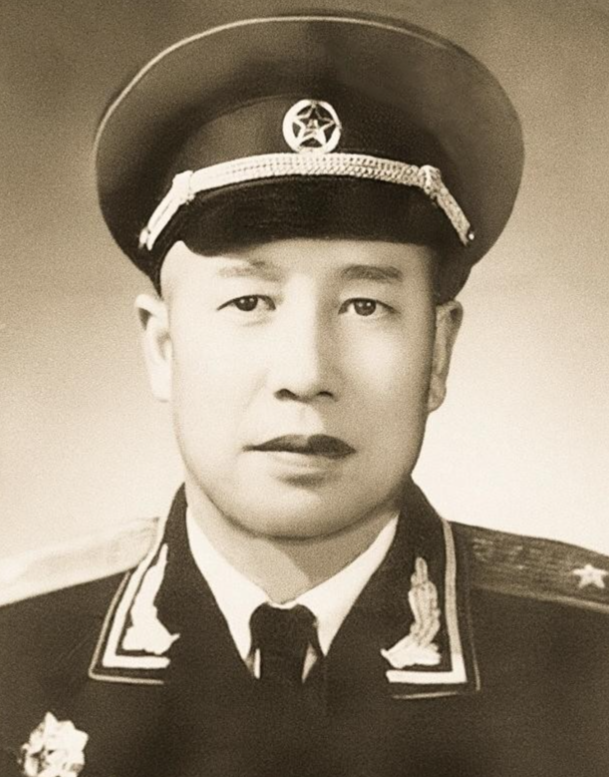 1937年，红五军骑兵团团长吕仁礼在老喇嘛的弟弟家干活，无论是放羊，还是下地干活