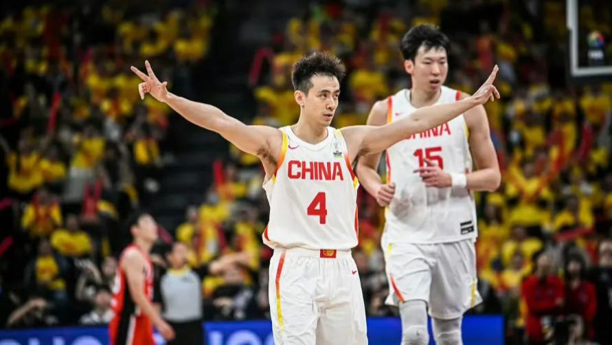 CBA新星爆发：00后球员单场50+得分现象解读