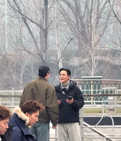 好熟悉的身影？是不是个明星？位置北京 ​​​