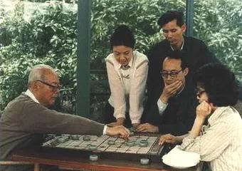 叶剑英元勋，八十高龄仍写诗“老骥伏枥”。  



这句诗，饱含着他对人生的感悟