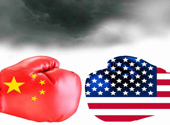 在中国宣布对美采取对等反制措施，加征34%关税之后，特朗普叫嚣道：“中国根本不懂