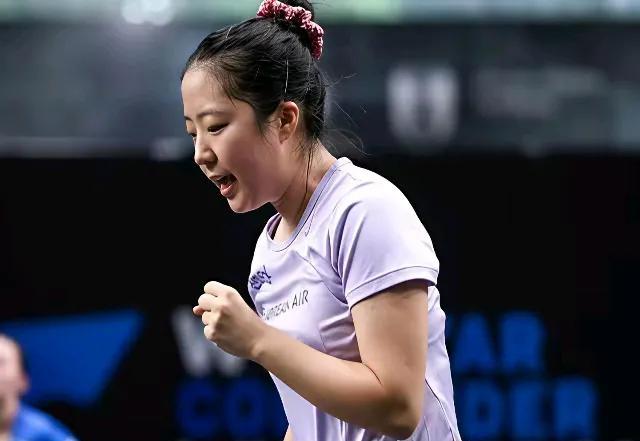 6月26日的WTT萨格勒布常规赛女单16强赛，国乒小将上演震撼场面！排名83的刘