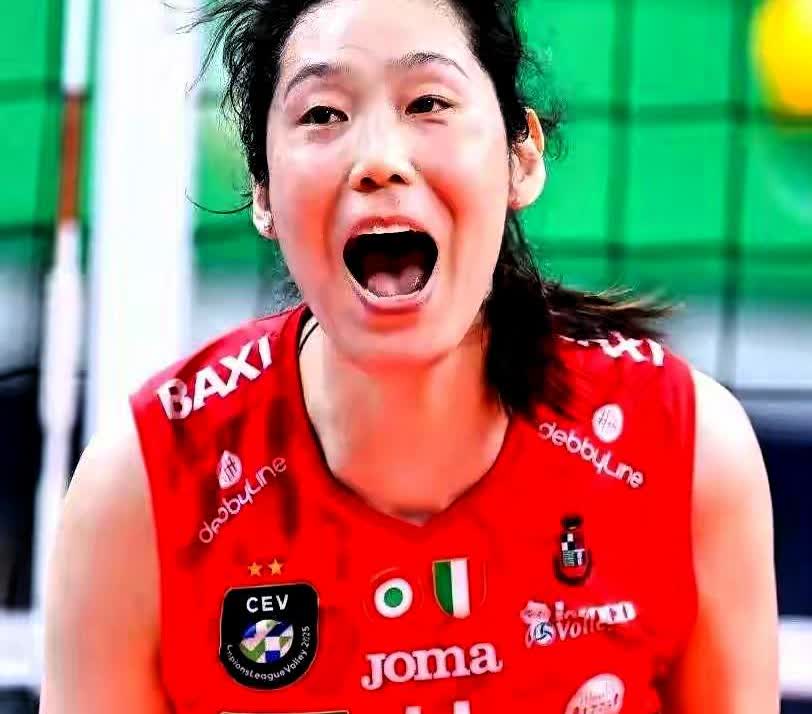 145万欧，扣完税、协会、经纪人，朱婷兜里只剩700万。
网友炸锅：河南队抽走