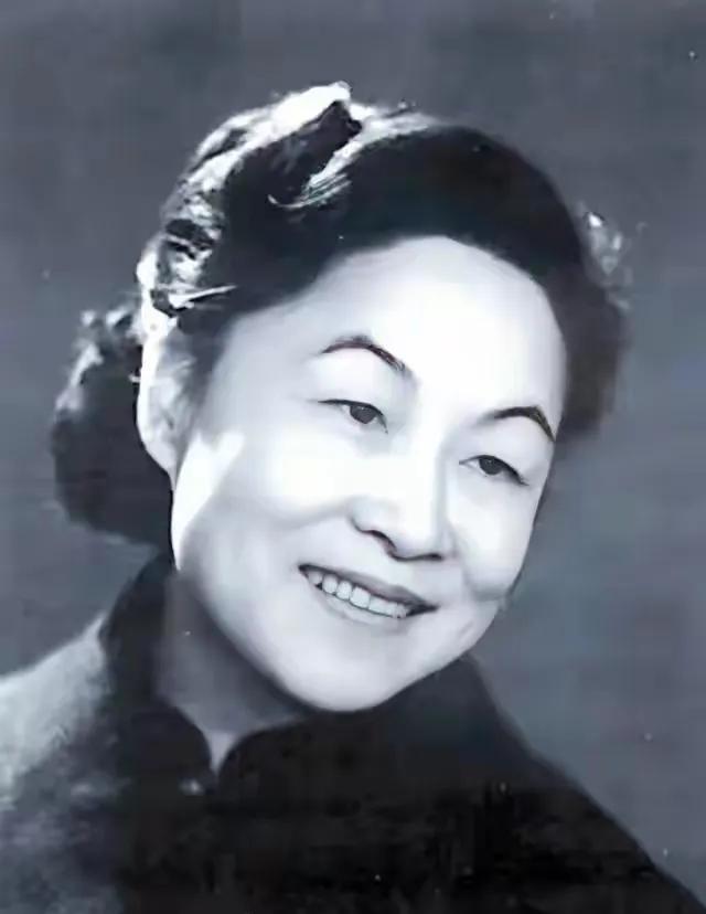 现实的话，娘家再好，你去娘家拿三万块钱，到最后你都得还。婆家再差，你跟婆家拿三万