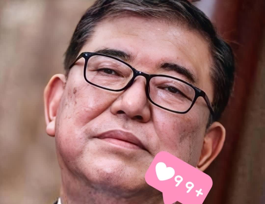 快报！快报！
  日本宣布了
10月4日，日本自民党总裁选举国会议员投票启动