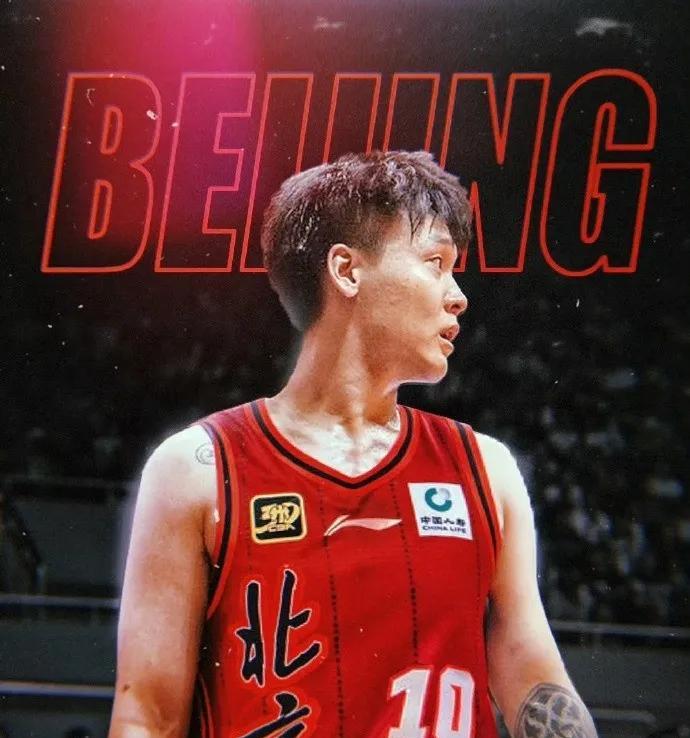 杨瀚森勇闯NBA，留洋球员扎堆，男篮亚洲杯扬威，CBA转会风云变幻，中国篮球咋就