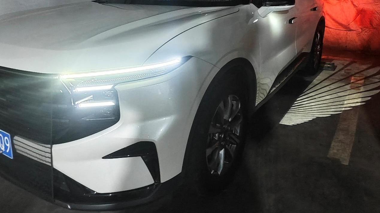 锐界L，我们走，去那个有梦想，更自由的地方