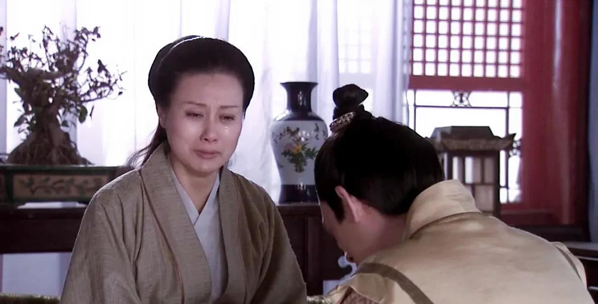 1642年，82岁刘昭妃病逝，崇祯嚎啕大哭，他失去了精神依靠。刘昭妃一生没啥耀眼