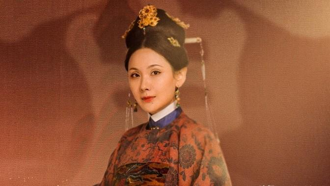 1425年，朱高炽临终前对张皇后说：“我要5个后妃陪葬。”张皇后点头表示明白，转