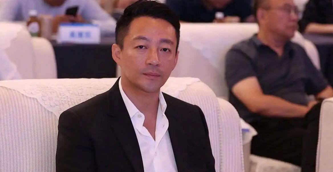 大S在九泉之下都闭不上眼了，她也没想到……  

这并非诅咒，而是对现实的无奈感