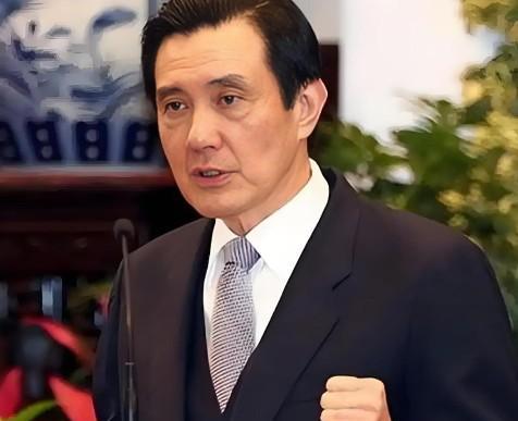 这次，马英九没能来大陆观礼阅兵，而是洪秀柱来了，而且央视给了个大镜头停留，相信马