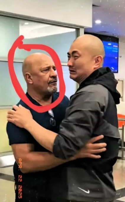 38岁网红奇娜去世

令她最挂念的不是孩子和老公，而是父母。

奇娜在美国加州洛