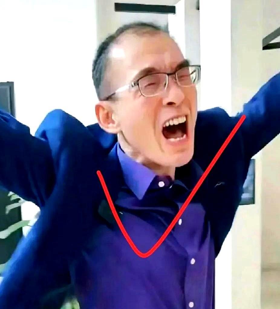 老谢慌了。

不是因为公司生意赔钱，也不是因为和前妻许健华离婚了，而是健华和儿子