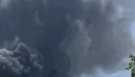 伊朗晚清：说狠话挨打





---





有没有那么一瞬间，你觉得历史是