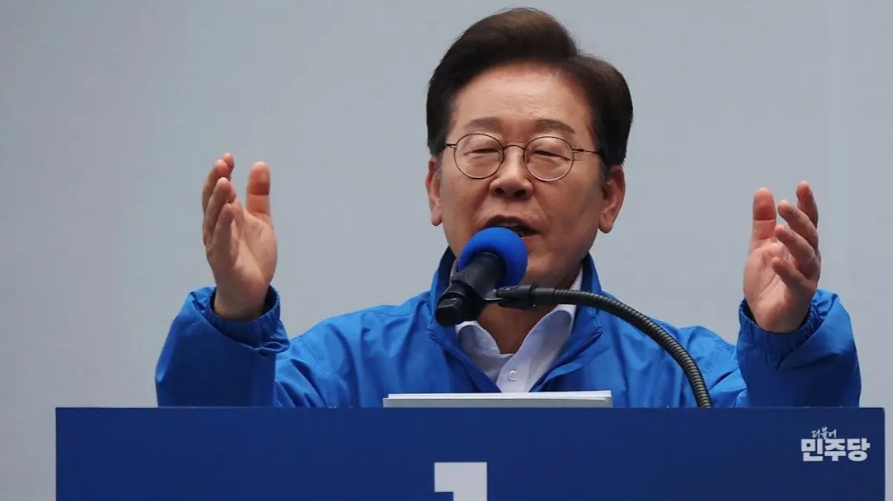 寒门逆袭成总统，李在明能否从财阀手中改写韩国命运？