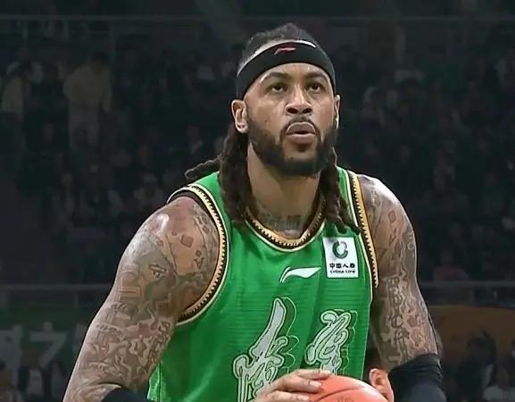 外援莫兰德与辽宁本钢男篮时隔一年后再次签约，看来性价比还是最实际的。
近日，有消