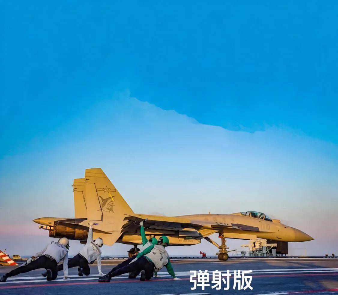 巨龙加油！#战斗机#舰载机#航母