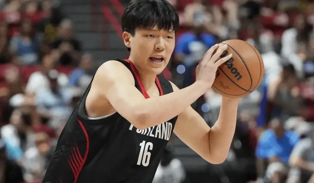 杨瀚森即将迎来自己新的挑战，他想要在nba读也是非常不容易的，最好要做到3点，特