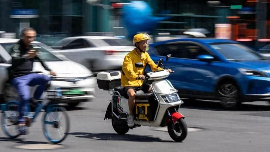 美团亏损141亿，外卖大战最激烈的一季已经过去