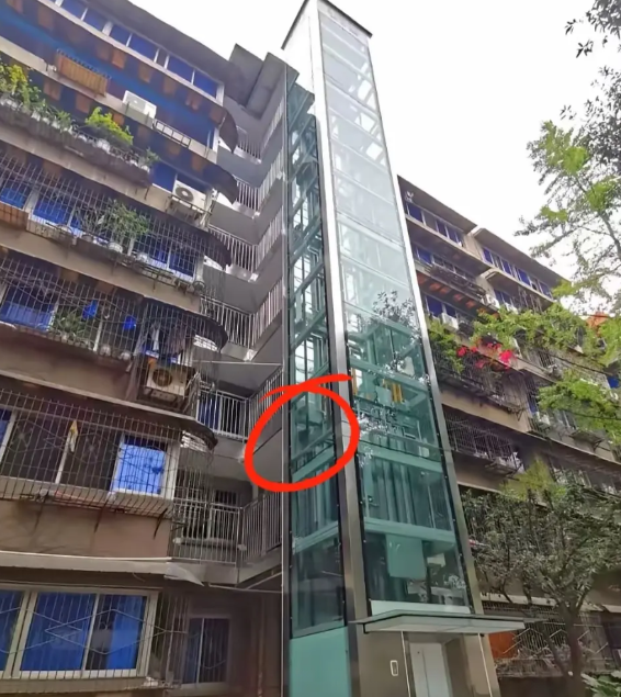 加装电梯后，维修费扯皮愁死人！

去年我们小区加装电梯，定的分摊方案是：一楼不出