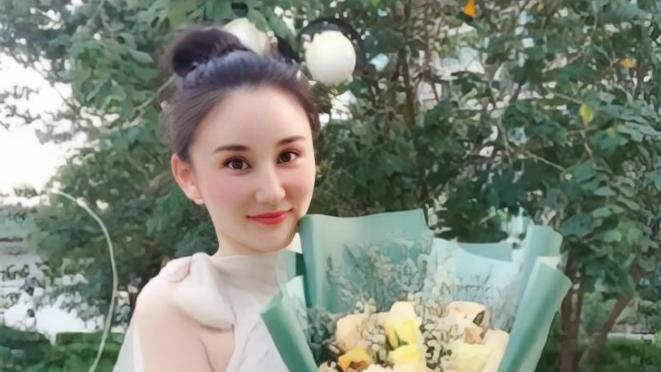 “我搞死你，不让你倾家荡产，我死不瞑目！”2018年扬州美女被官二代抛弃后，实名