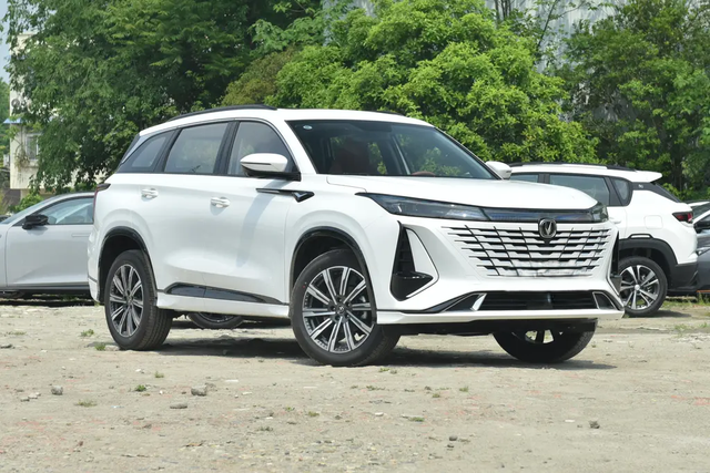 75Pvs领克01怎么选
高强度用车，每天下乡跑山路平均每天220+Km左右，7