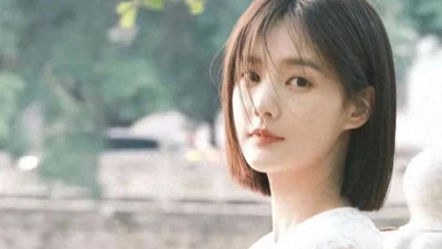 出道9年，22部剧皆主角却无人问津，这位女演员为何“不讨喜”？